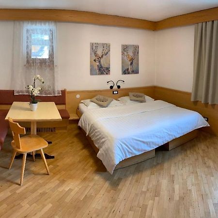 Bed & Breakfast Garni Tobia Campitello di Fassa Dış mekan fotoğraf