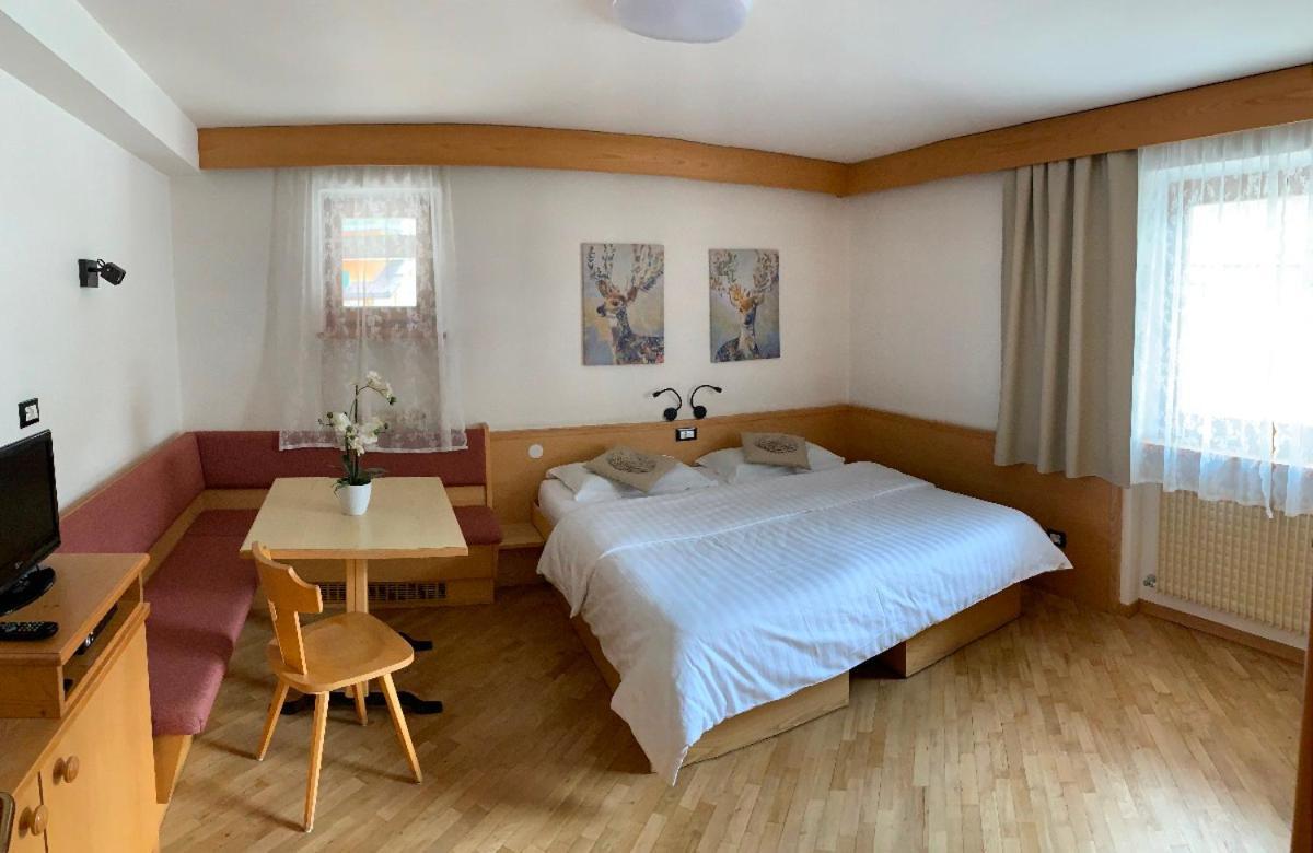 Bed & Breakfast Garni Tobia Campitello di Fassa Dış mekan fotoğraf